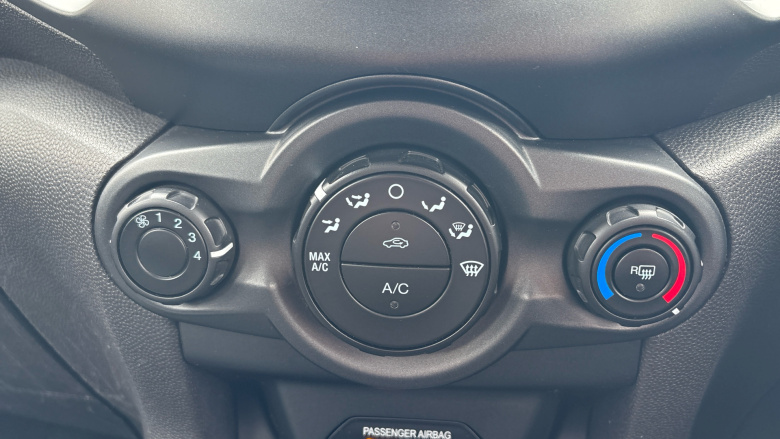 Ford EcoSport 1.0 EcoBoost Zetec 5dr Petrol Hatchback
